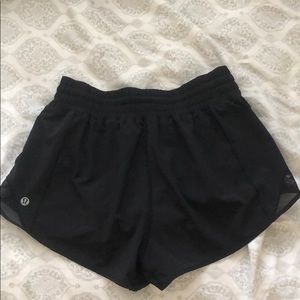 Lululemon hotty hot shorts